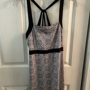 SOYBU Sundress Black & White Women's Large Inside Shelf Bra